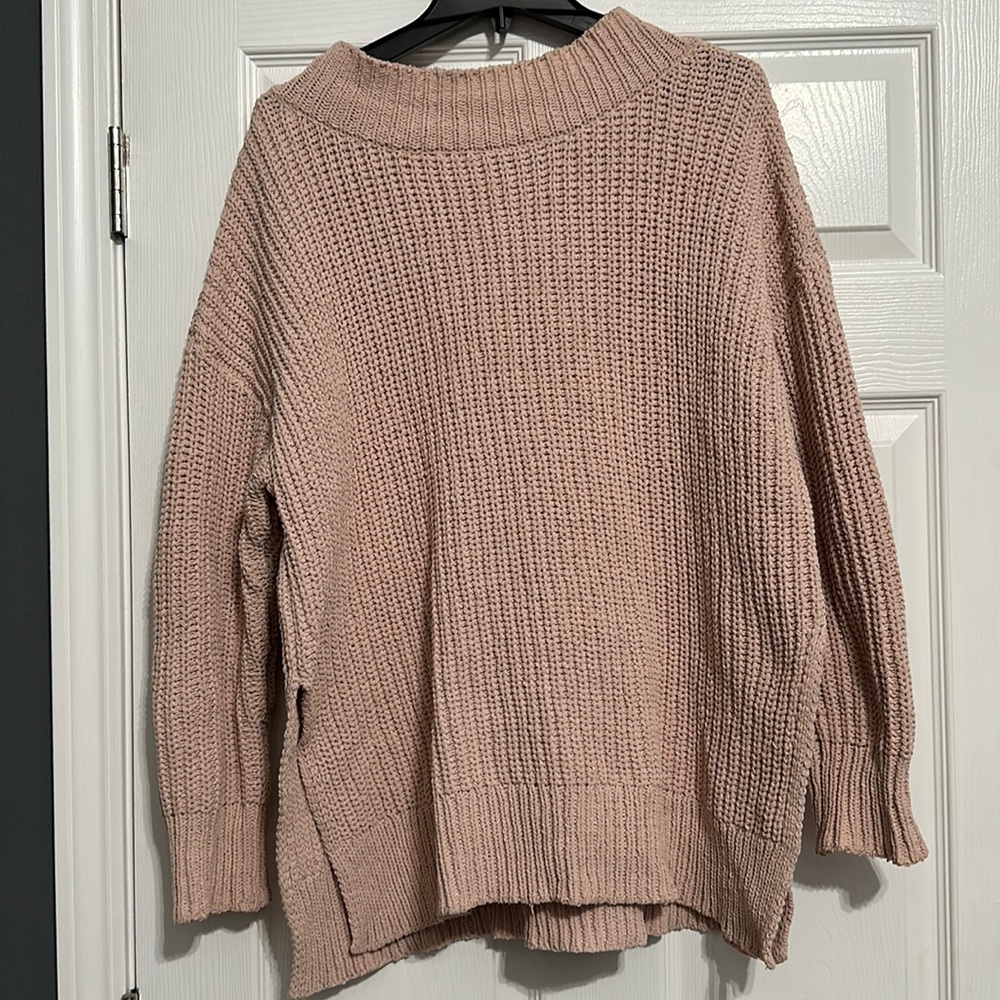 Aerie chenille pink sweater.